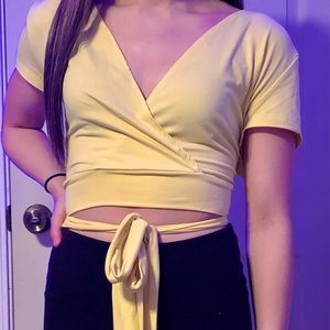 v neck crossed tie crop top